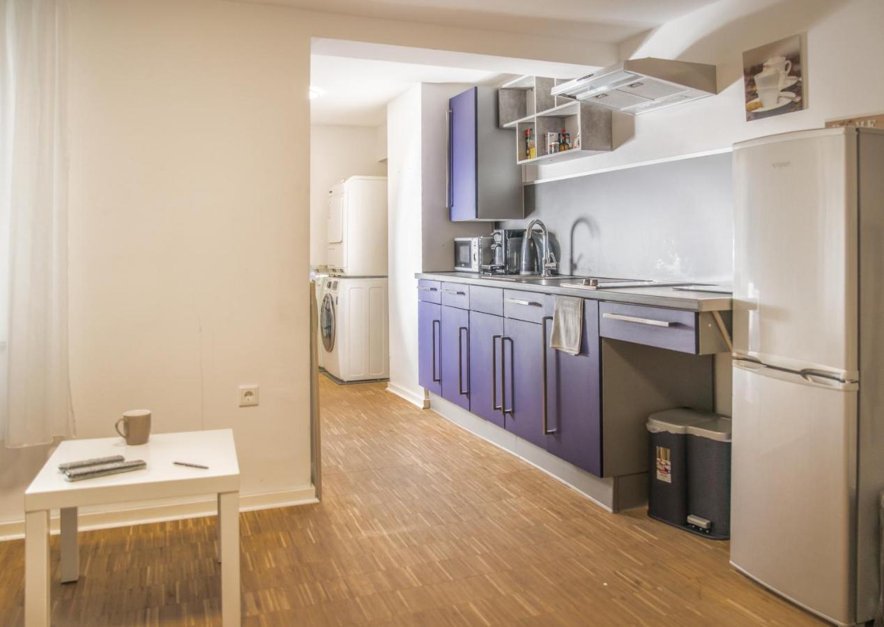 Altstadt Apartment Alisa Дюселдорф Екстериор снимка
