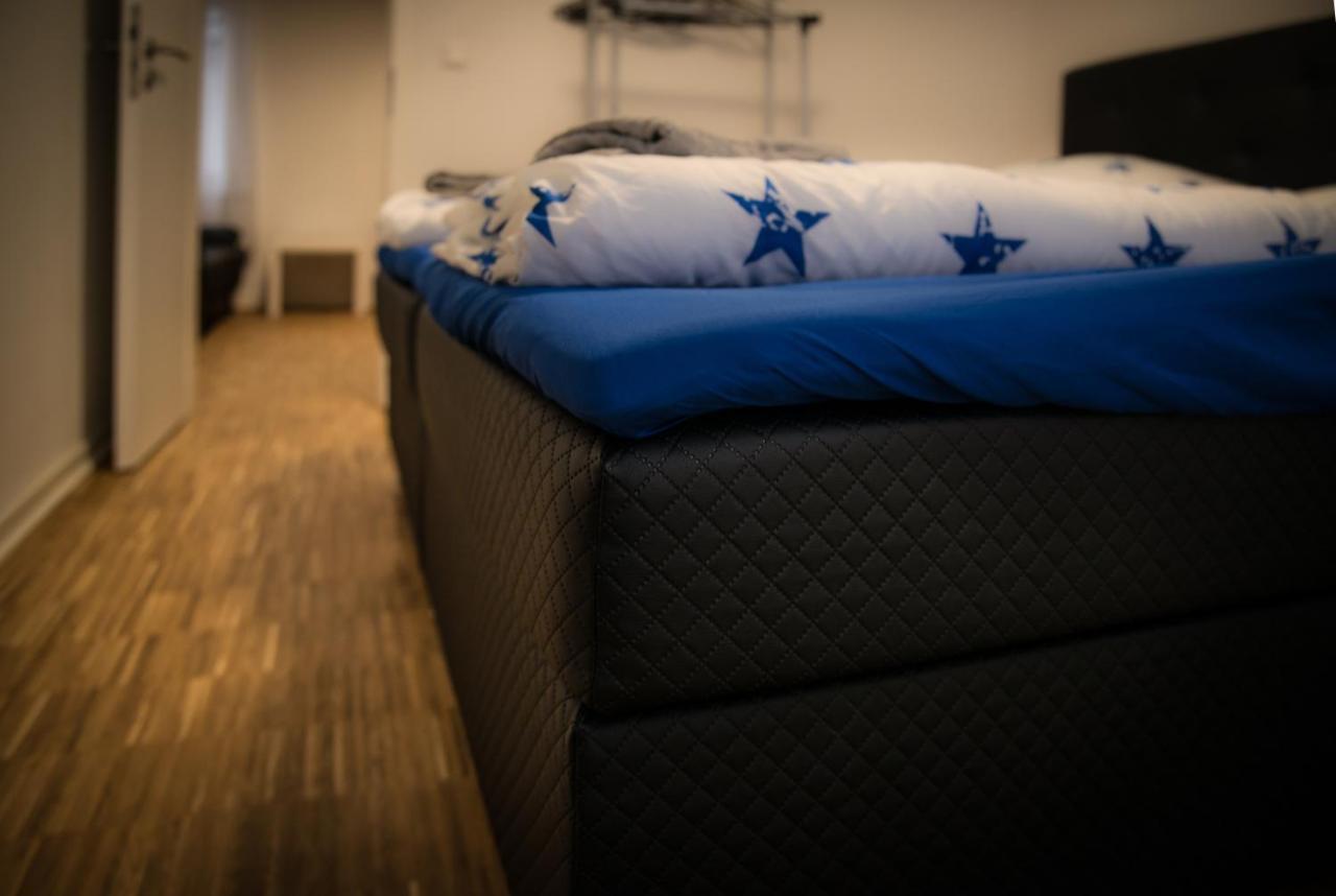 Altstadt Apartment Alisa Дюселдорф Екстериор снимка