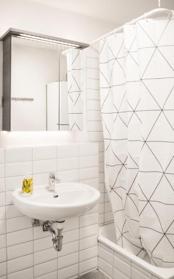 Altstadt Apartment Alisa Дюселдорф Екстериор снимка