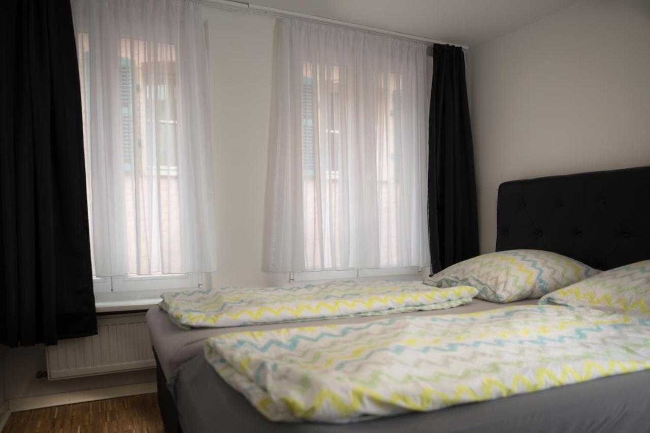 Altstadt Apartment Alisa Дюселдорф Екстериор снимка