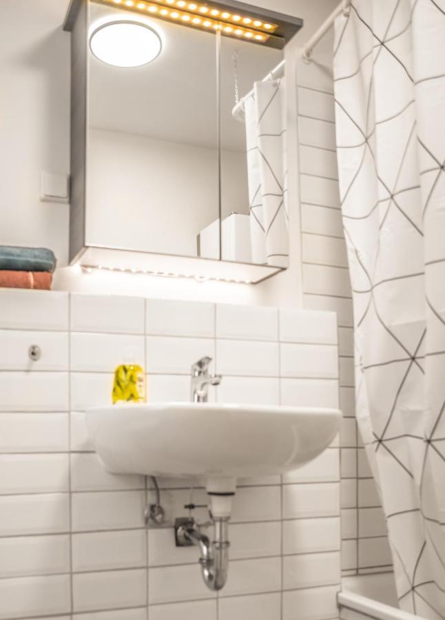 Altstadt Apartment Alisa Дюселдорф Екстериор снимка